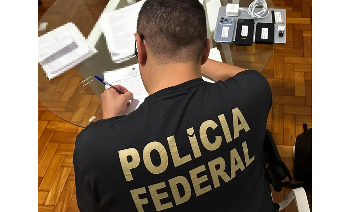 Leia mais sobre o artigo PF investiga desvio da Previdência Municipal de São Roque para o Banco Master