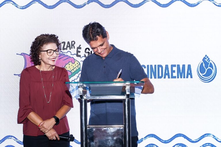 Governador Ricardo firma compromissos com saneamento, agricultura familiar e BANESTES